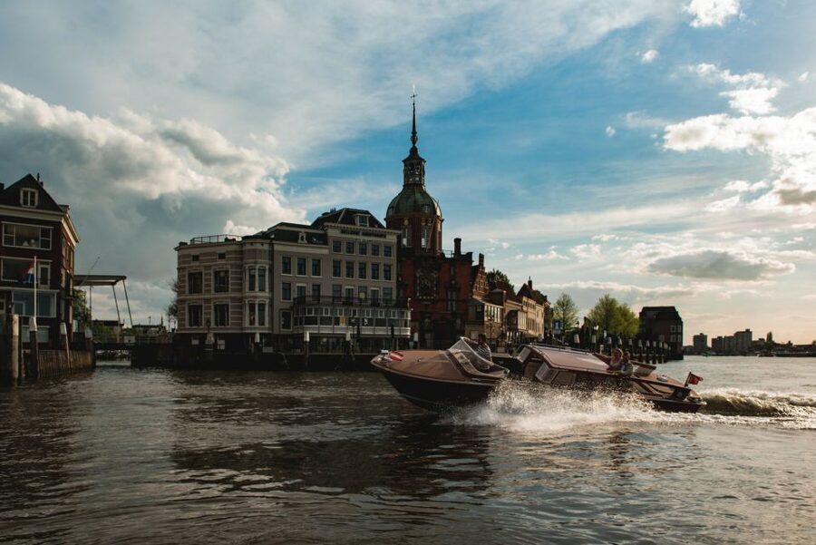 Dordrecht: City Walking Tour with Boat Ride - The guided Dordrecht walk: what you’ll actually see on foot