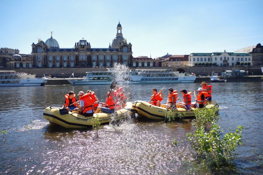 Dresden: Private Inflatable Boat Tour with Beer Garden Stop - Inflatable boat setup: safety, comfort, and gear that actually helps