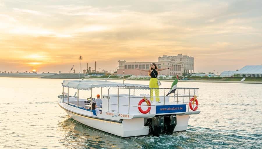 Dubai: Abra Boat Tour in Atlantis, Palm, Ain Dubai & Marina - A modern Abra boat that feels practical, not just pretty