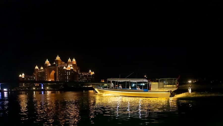 Dubai: Abra Boat Tour in Atlantis, Palm, Ain Dubai & Marina - Who this Abra tour suits best (and who should skip it)