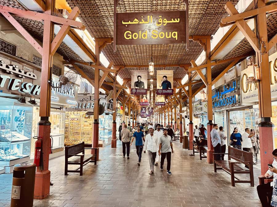 Dubai: Authentic Old Town, Souks, Tastings & Abra Boat Tour - Crossing the Dubai Creek by traditional abra boat