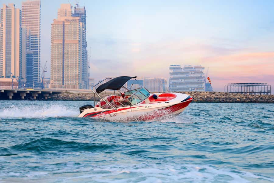 Dubai: Private Boat Tour - JBR/Burj Al Arab/Atlantis options - JBR and the coastline pass-by: less stop, more sightseeing feel
