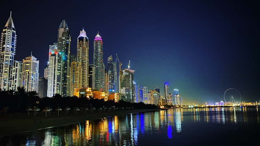 Dubai: Private Luxury Night Boat Tour - The modern boat, comfort level, and how the music works