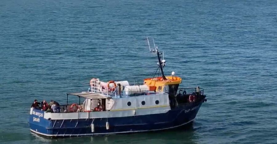 Dublin: Howth Cliffs and Lighthouse Boat Tour - Howth Cliffs and Balscadden Bay: what the boat ride changes