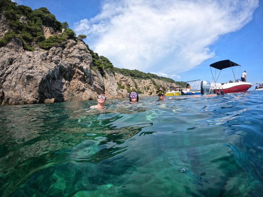 Dubrovnik: Blue & Green Caves Private Boat Tour with Drinks - Sunj Beach on Lopud: the only sandy stretch for a long, real break