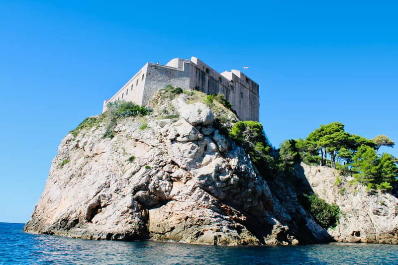 Dubrovnik: Lokrum Island and Betina Cave Boat Tour - Guide and captain energy: what makes the experience feel friendly