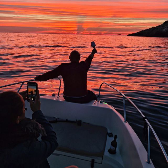 Dubrovnik Private Speedboat Tour to Elaphite Islands - Drinks, towels, snorkel gear, and the real value math