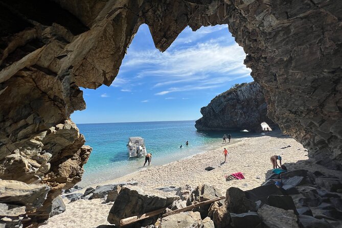 East Pelion Mini Boat Tour - Who Should Book This Private East Pelion Boat Tour
