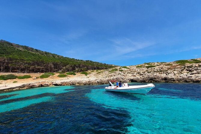Egadi Islands Boat Tour: Favignana and Levanzo with Lunch - Key Highlights to Watch For