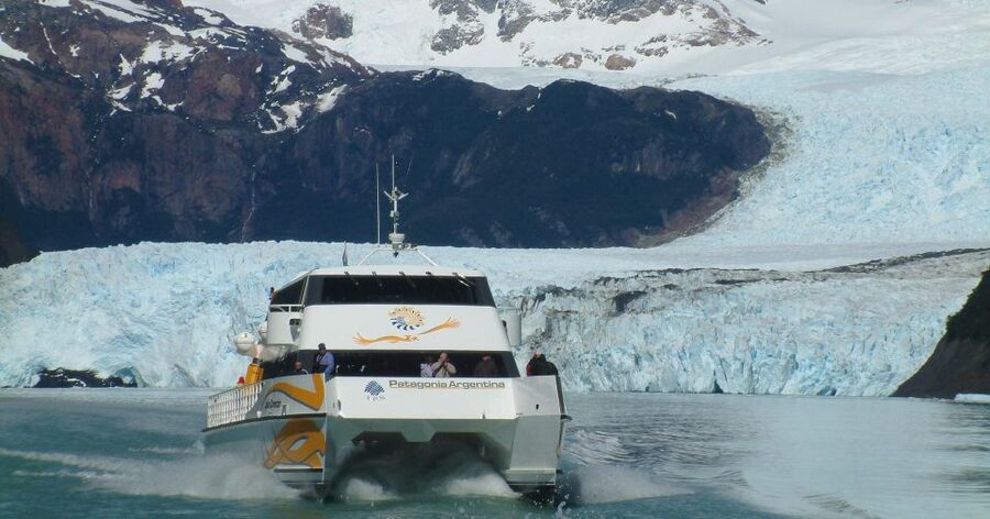 El Calafate: All Glaciers Boat Trip - Upsala views and why distance still feels powerful