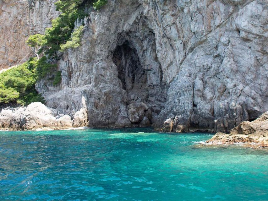 Elaphite Islands Cruise and Blue Cave Snorkeling Boat Tour - Blue Cave snorkeling on Koločep: what 45 minutes really means
