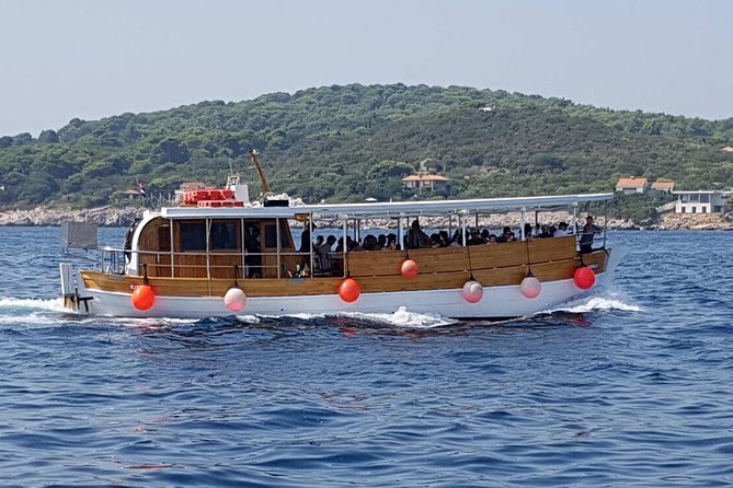 Elaphite Islands Cruise and Blue Cave Snorkeling Boat Tour from Dubrovnik - The Blue Cave snorkeling stop: worth it, but don’t count on it