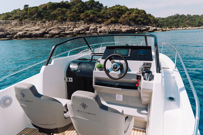 Elaphite Islands Luxury Private Boat Tour with Cap Camarat 7.5 - Why it works so well in Dubrovnik