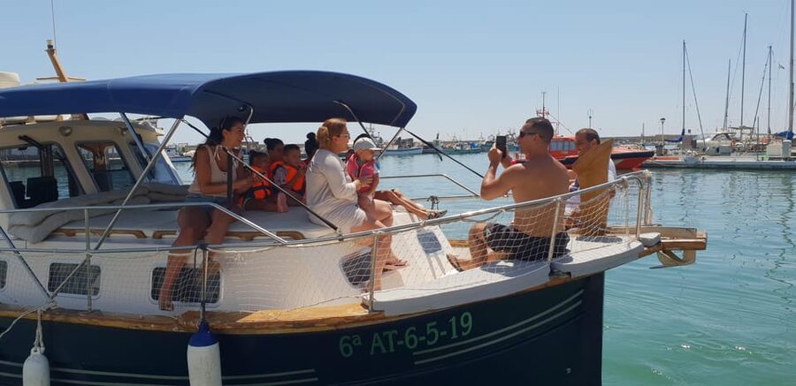 Estepona: Dolphin Search Boat Trip with Drink and Snacks - Why this Estepona dolphin search trip feels like a win