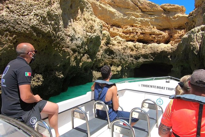 Exclusive Boat Tour to the Benagil Caves - Timing tip: go early to beat the crowd crush