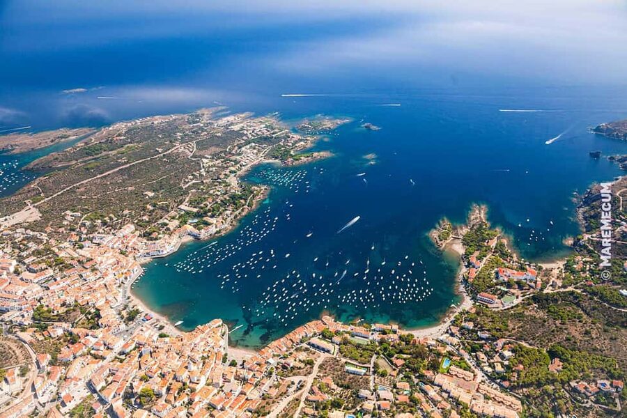 Exclusive Experience: A Full Day in Cadaqués! - Arriving in Cadaqués Around 11:00: Your 6.5 Hours to Go Your Own Way