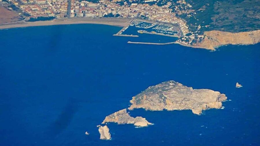 Explore the Medes Islands & Discover the Magic of Estartit! - Who should book this and who might skip it