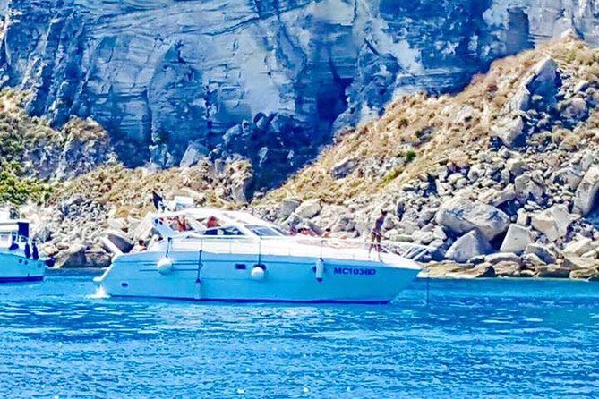 Favignana and Egadi Islands Boat Tour - Group size and crew: the difference between crowded and calm