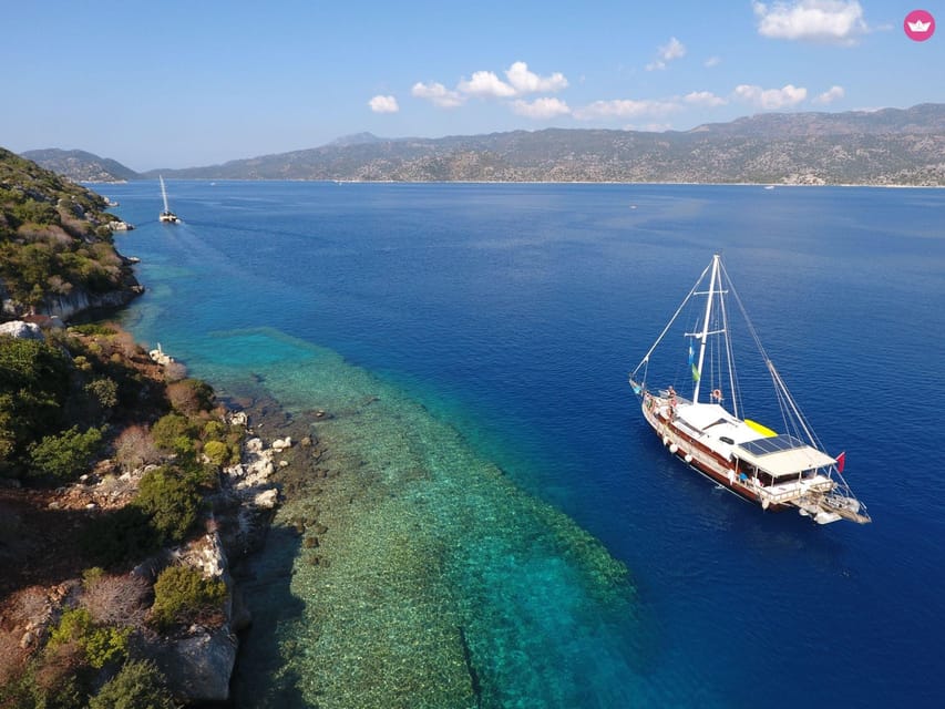 Fethiye: 12 Islands Boat Tour with Lunch and Hotel Pickup - The cruising route: where the 12-island name meets reality
