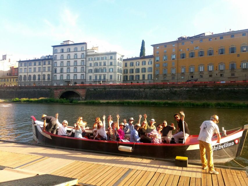 Florence: Guided Gondola Boat Tour with a Glass of Wine - A Florentine barchetto ride on the Arno is the point