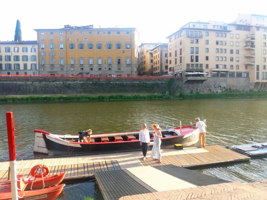 Florence: Guided Gondola Boat Tour with a Glass of Wine - Who should book this guided gondola-style tour?