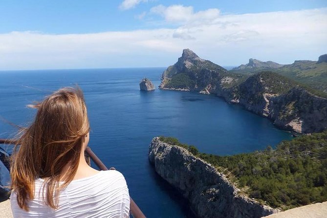 Formentor with boat trip + local market - Mirador Es Colomer: The 1929 Road Stop for Photos