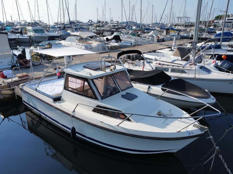 French Riviera Private Boat Trip - The Coastal Route: Cap-d’Ail, Beaulieu-sur-Mer, Saint-Jean-Cap-Ferrat, Villefranche, and Nice