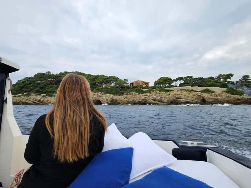 French Riviera Private Boat Trip - The Host Experience: What Jessica and Veronique Tend to Do Well