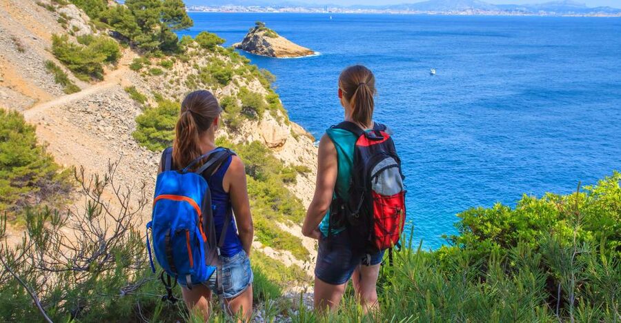 From Aix: Cassis Boat Ride & Provence Wine Tasting Day Tour - The Cassis port walk: charm, color, and real seaside rhythm
