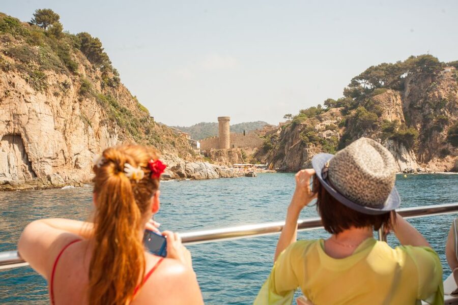 From Barcelona: Costa Brava Day Tour with Boat Trip - FAQ