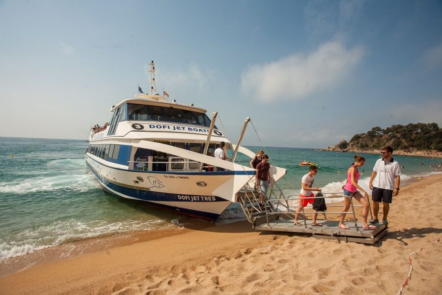 From Barcelona: Costa Brava Day Tour with Boat Trip - So, should you book it