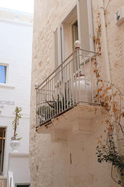From Bari: Boat ride and free time in Polignano a Mare - Logistics That Matter: Meeting Point, Timing, and Comfort