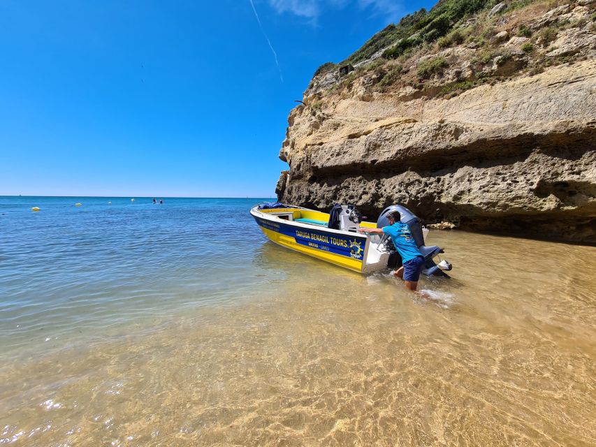 From Benagil: Coast Boat Tour with Benagil Cave - Benagil Cave and the inside moment you’ll want to time right