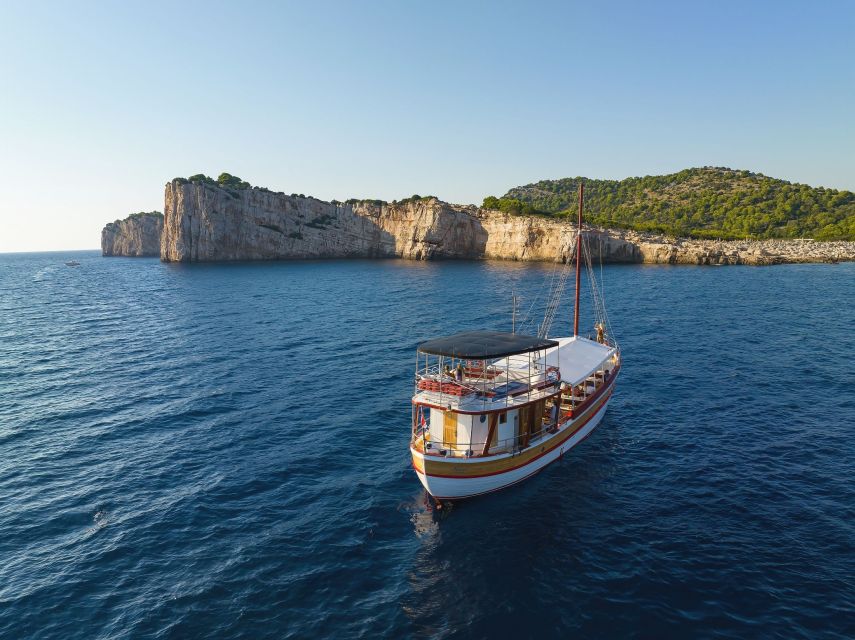 From Biograd: Kornati and Telašćica Full Day Boat Tour - Practical packing tips for a day at sea
