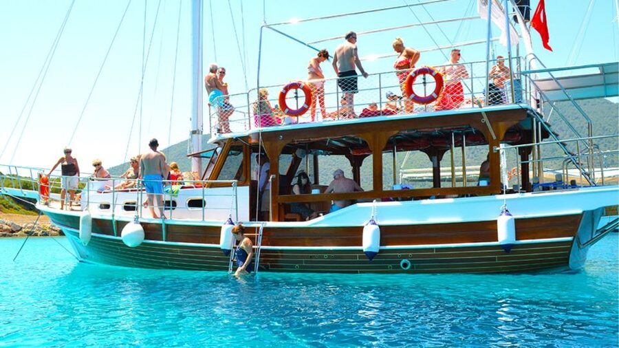 From Bodrum: Orak Island Boat Trip with Swim Stops and Lunch - How the day starts at Kumbahçe Port