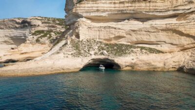 From Bonifacio: Lavezzi Islands Half-Day Boat Tour - From Bonifacio to the Extreme South: What You See From the Boat