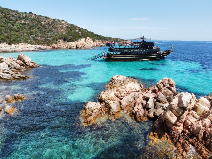 From Cannigione: La Maddalena Archipelago Boat Trip - Onboard upgrades: zodiac mini tours and when they make sense
