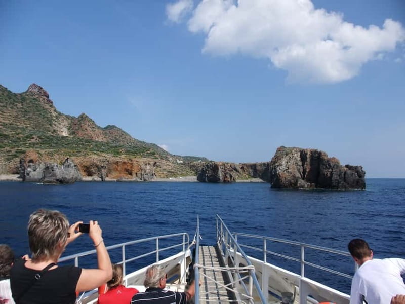 From Cefalù: Lipari and Vulcano Tour with Boat Trip - Lipari at street level: Old Town, Acropolis views, and where to spend your +/– 2 hours