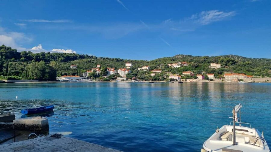 From Dubrovnik: Hop-On-Hop-Off Elaphiti Islands Boat Tour - Getting around on Lopud: taxis, electric mokes, and cash rules