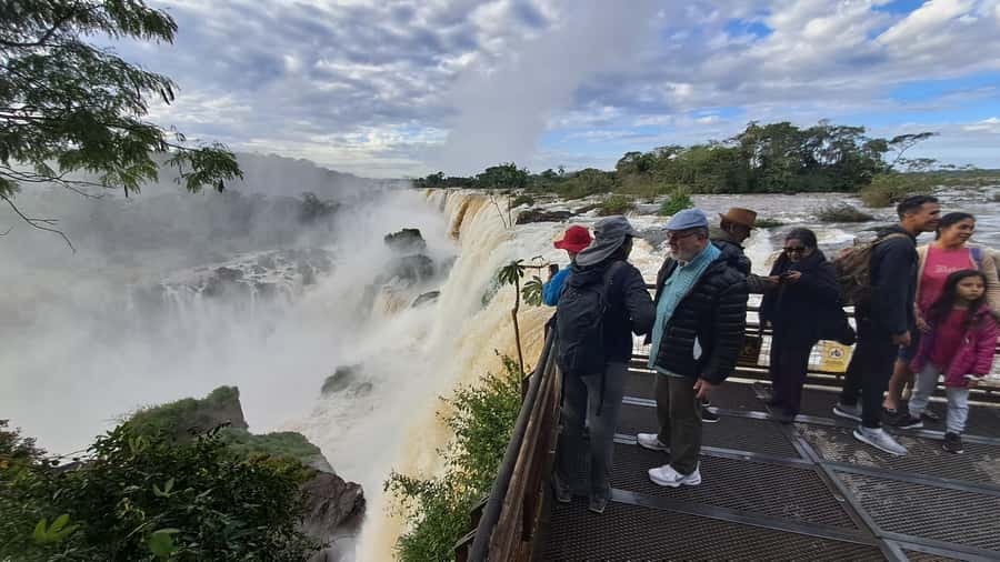 From Foz do Iguaçu: Iguazú Falls Boat Ride Argentina - Should You Book This Iguazú Falls Boat Ride from Foz do Iguaçu?