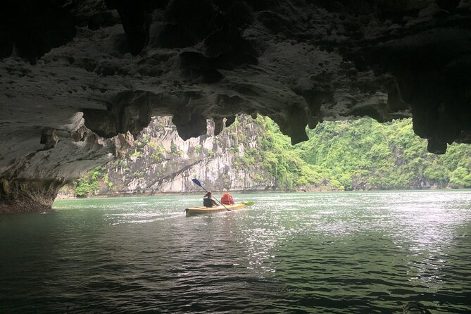 From Ha Noi/Cat Ba: Full-Day Cruise to Lan Ha bay - Ha Long Bay - After lunch in Lan Ha: islets (Pen, Sailing, Frog, Turtle) from the sundeck