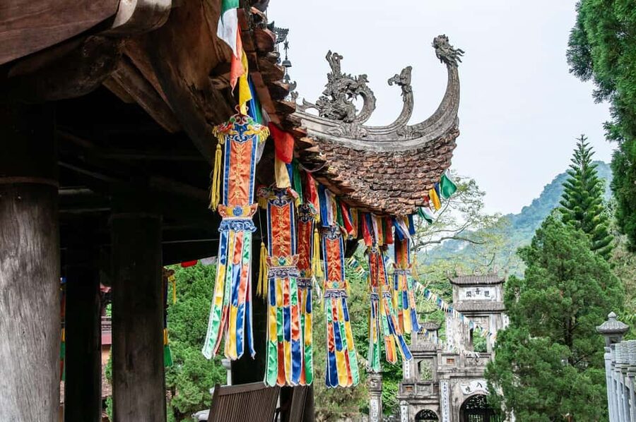 From Hanoi: Perfume Pagoda Tour and Yen Stream Boat Ride - Key Things You’ll Notice on This Day Trip