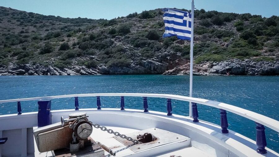 From Heraklion: Elounda, Kolokitha, and Spinalonga Boat Trip - From Heraklion to Elounda: the ride that sets the tone
