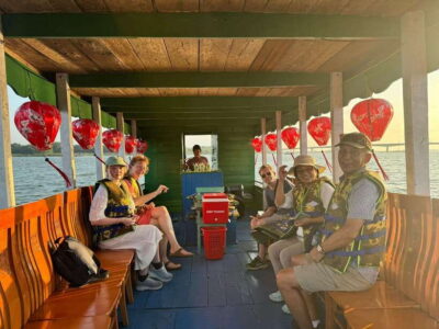 From Hoi An: My Son Sanctuary Afternoon Tour & Boat Trip - Inside My Son: ruins, red brick towers, and what your guide points out