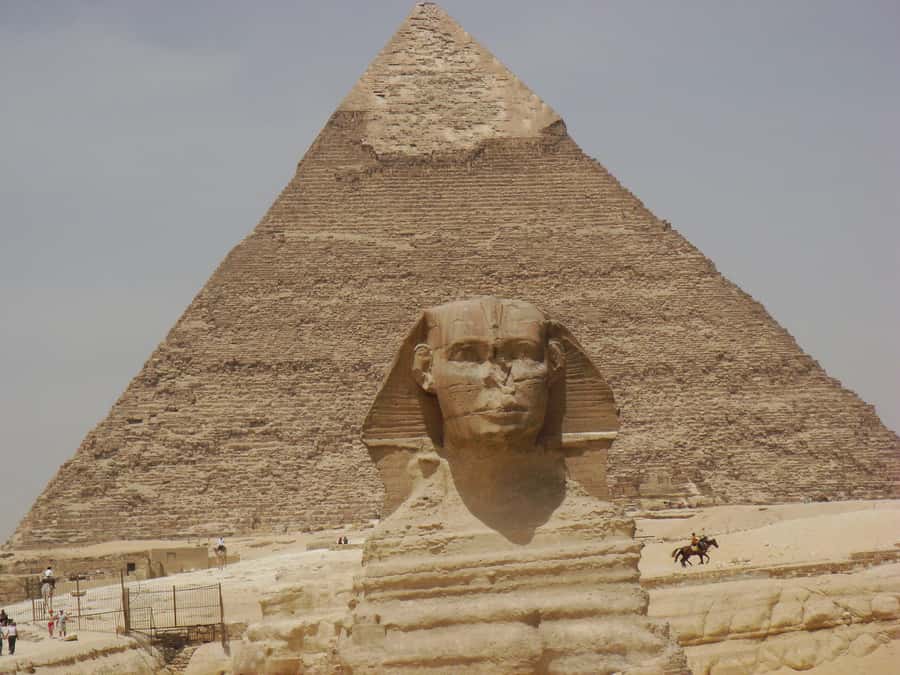 From Hurghada: Pyramids and Egyptian Museum Tour & Boat Ride - The Nile boat ride: the break your body asks for