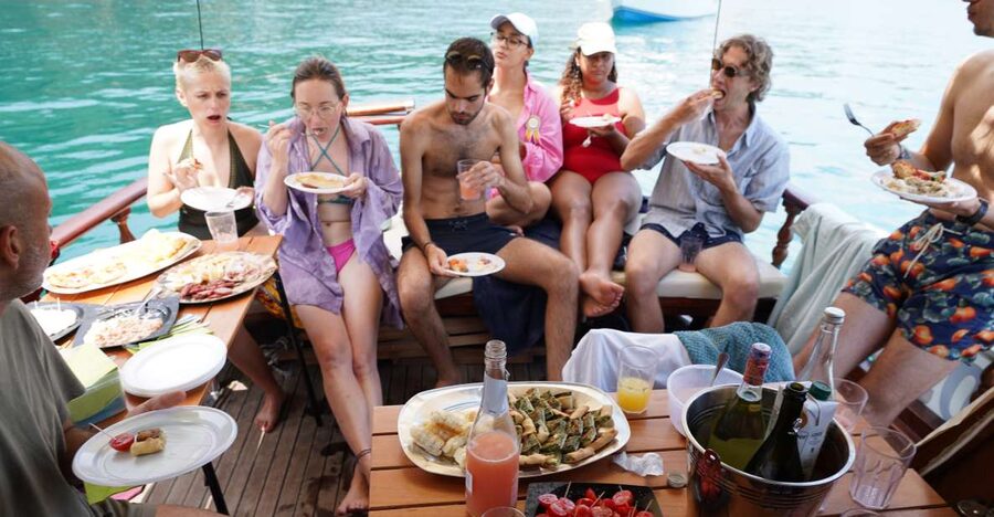 From La Spezia: Cinque Terre Boat Tour with Lunch and Wine - The five villages from the sea: Riomaggiore to Monterosso