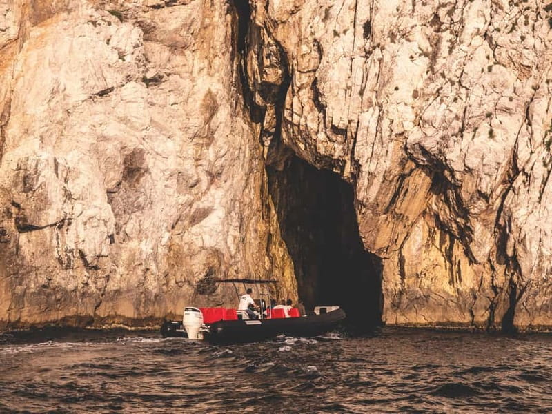 From La Spezia: Portovenere Islands Golden Hour Boat Tour - Why Golden Hour on This Route Feels Special