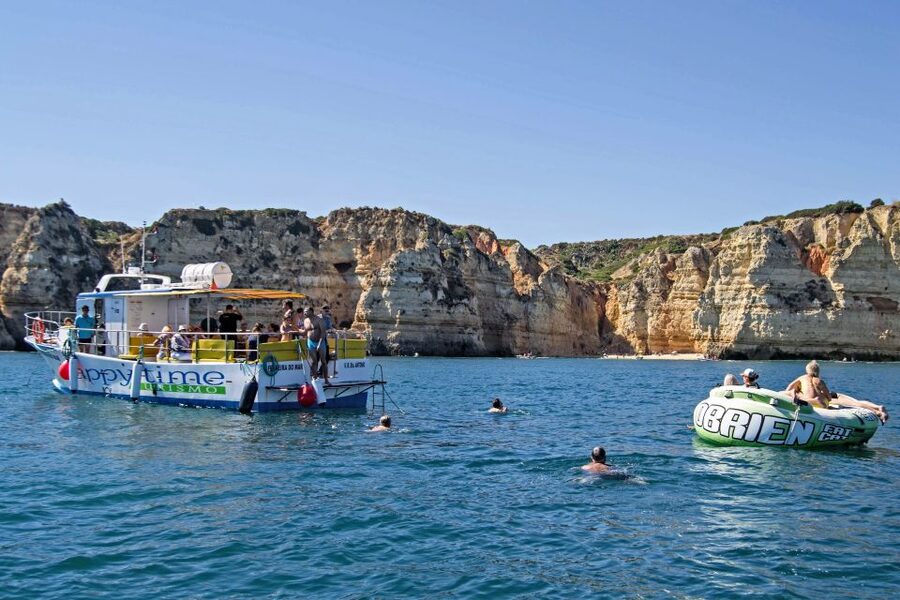 From Lagos: 2.5-Hour Guided Coastal Boat Tour & Grotto Visit - Coasting to Porto de Mós on the Way Back