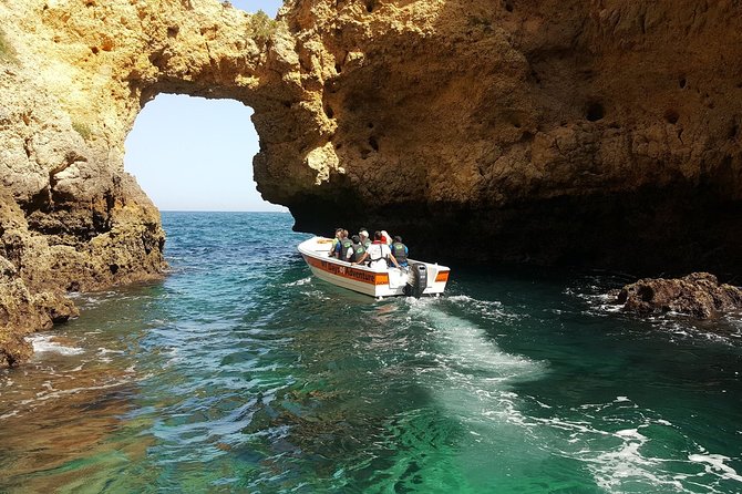 From Lagos: Ponta da Piedade Caves Boat Tour - Choosing the best time: heat, wind, and photo reality
