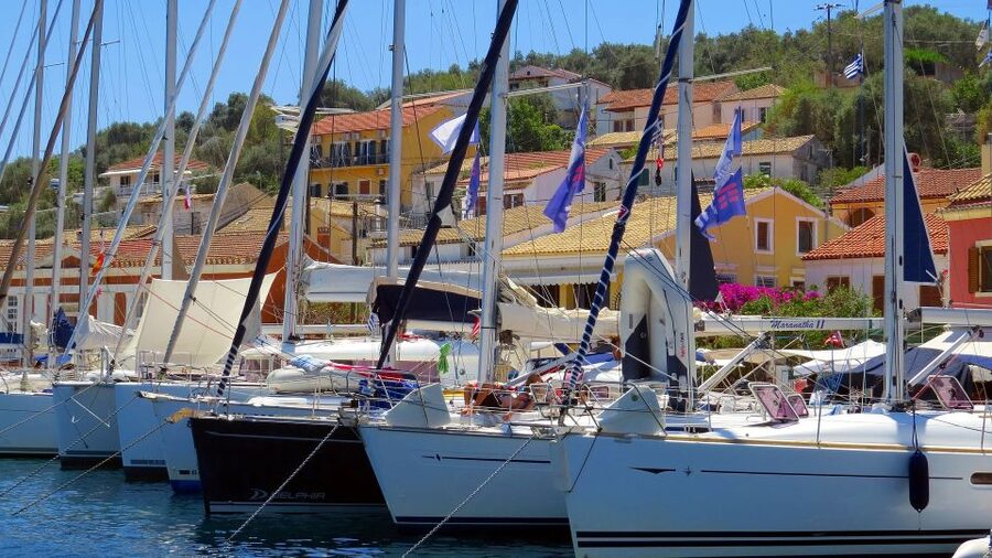 From Lefkimmi: Paxos, Antipaxos & Blue Caves Boat Tour - Key things to know before you go